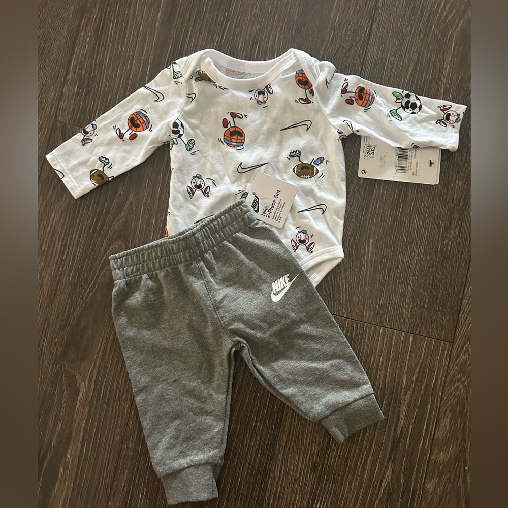 Cotton Nike outfit